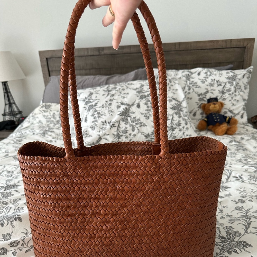 Madewell Leather Tote NWT Attached